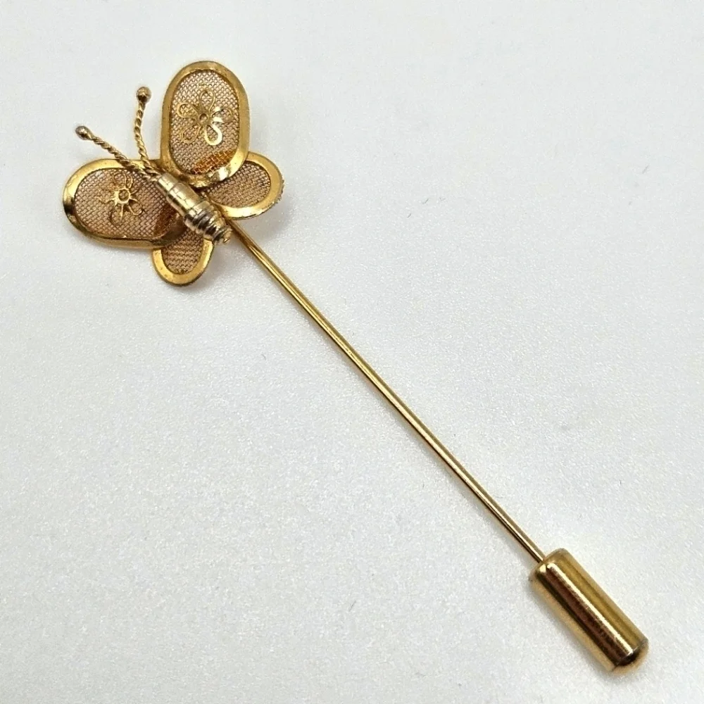 VINTAGE CMA Gold-Tone 3D Butterfly Stick Pin